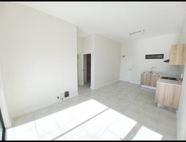 2 BEDROOM PROPERTY TO RENT IN GREENBAY ECO ESTATE